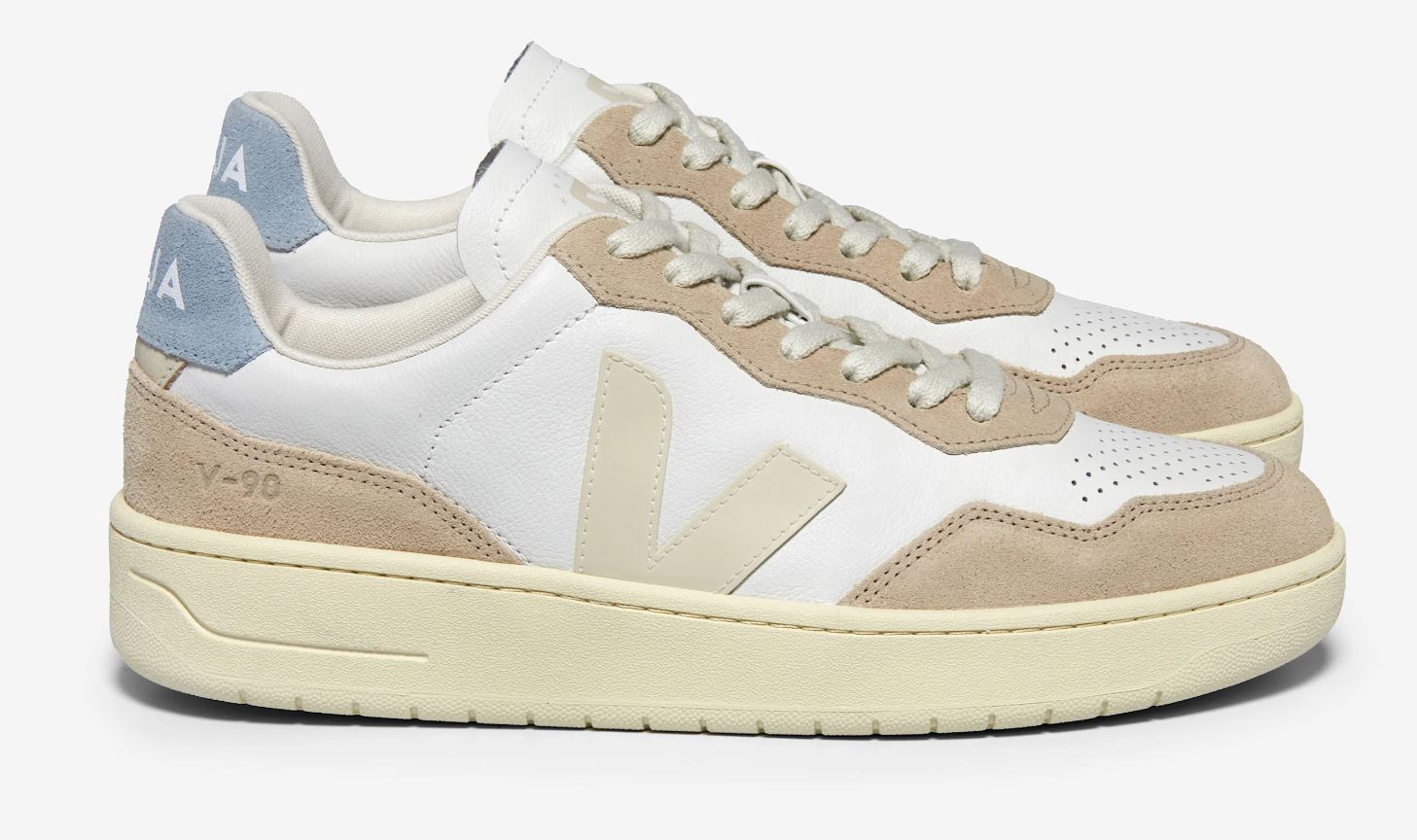 VEJA V-90 Sneaker