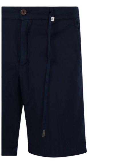 MY MYTHS Bequeme Shorts