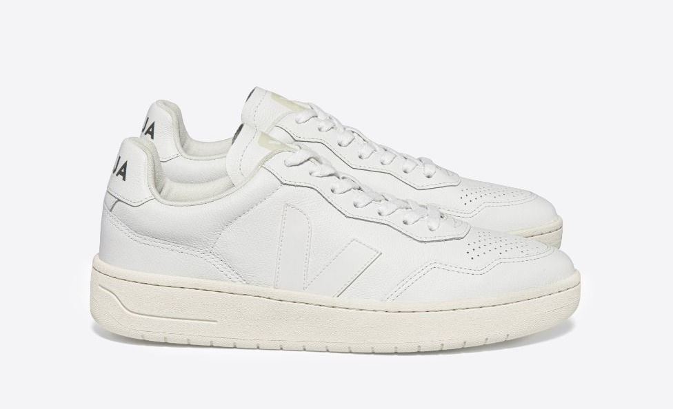 VEJA Sneaker V-90