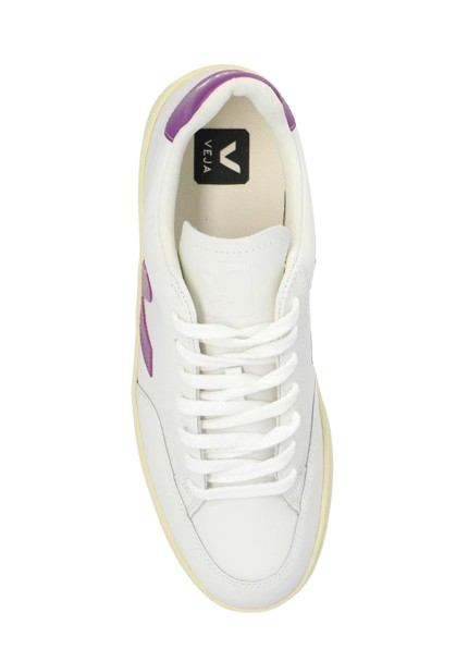VEJA V-12 laces