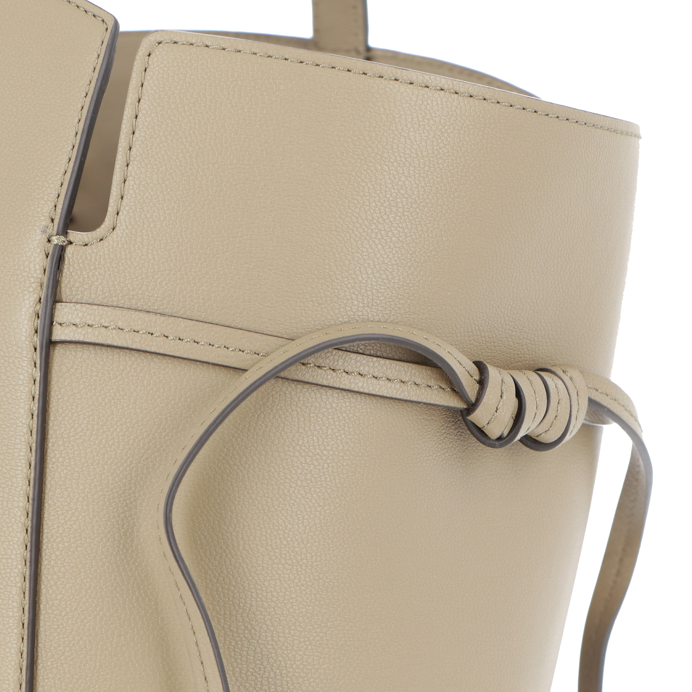 MULBERRY Borsa Tote Clovelly in vitello raffinato MULBERRY Borsa Tote Clovelly in vitello raffinato