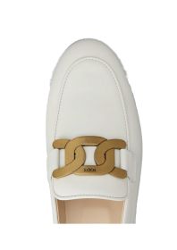 TOD'S LEATHER CHAIN MOCASSINS